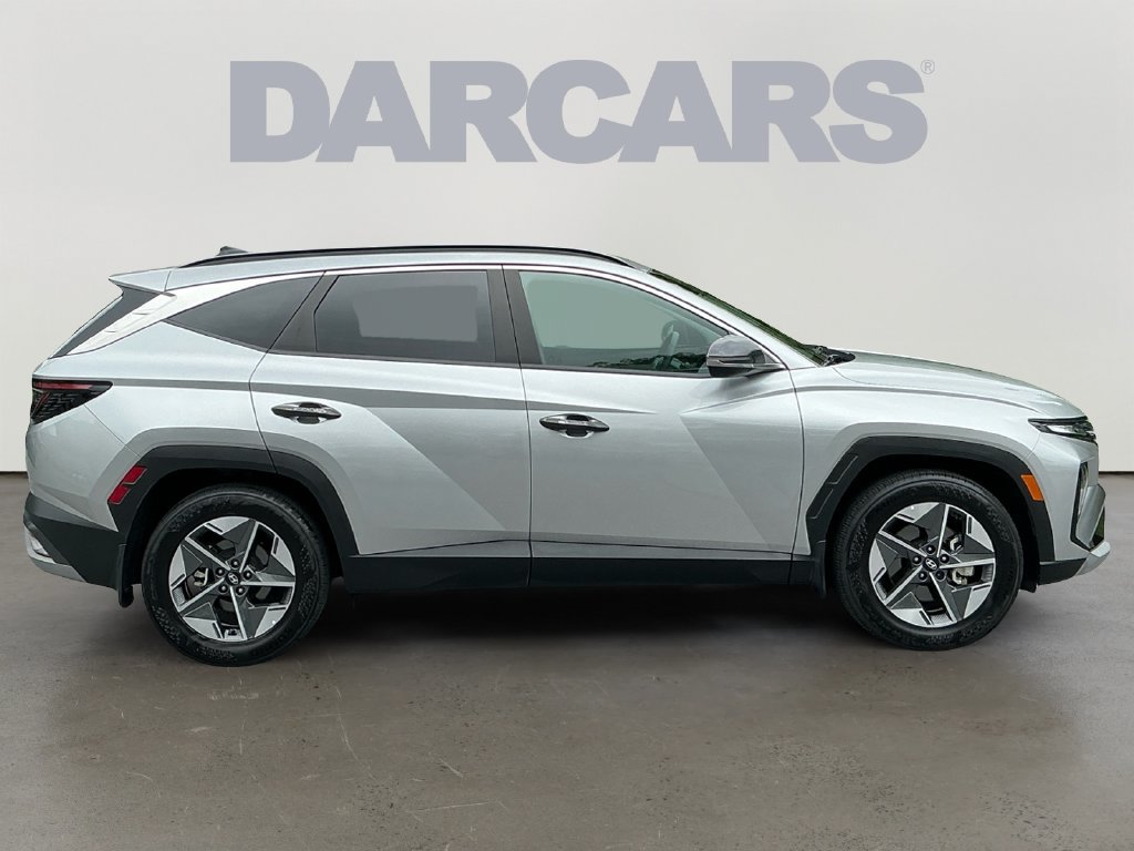 Used 2025 Hyundai Tucson SEL FWD image 8