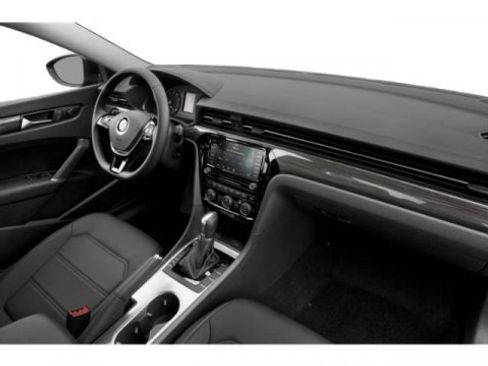 Used 2021 Volkswagen Passat 2.0T SE image 17