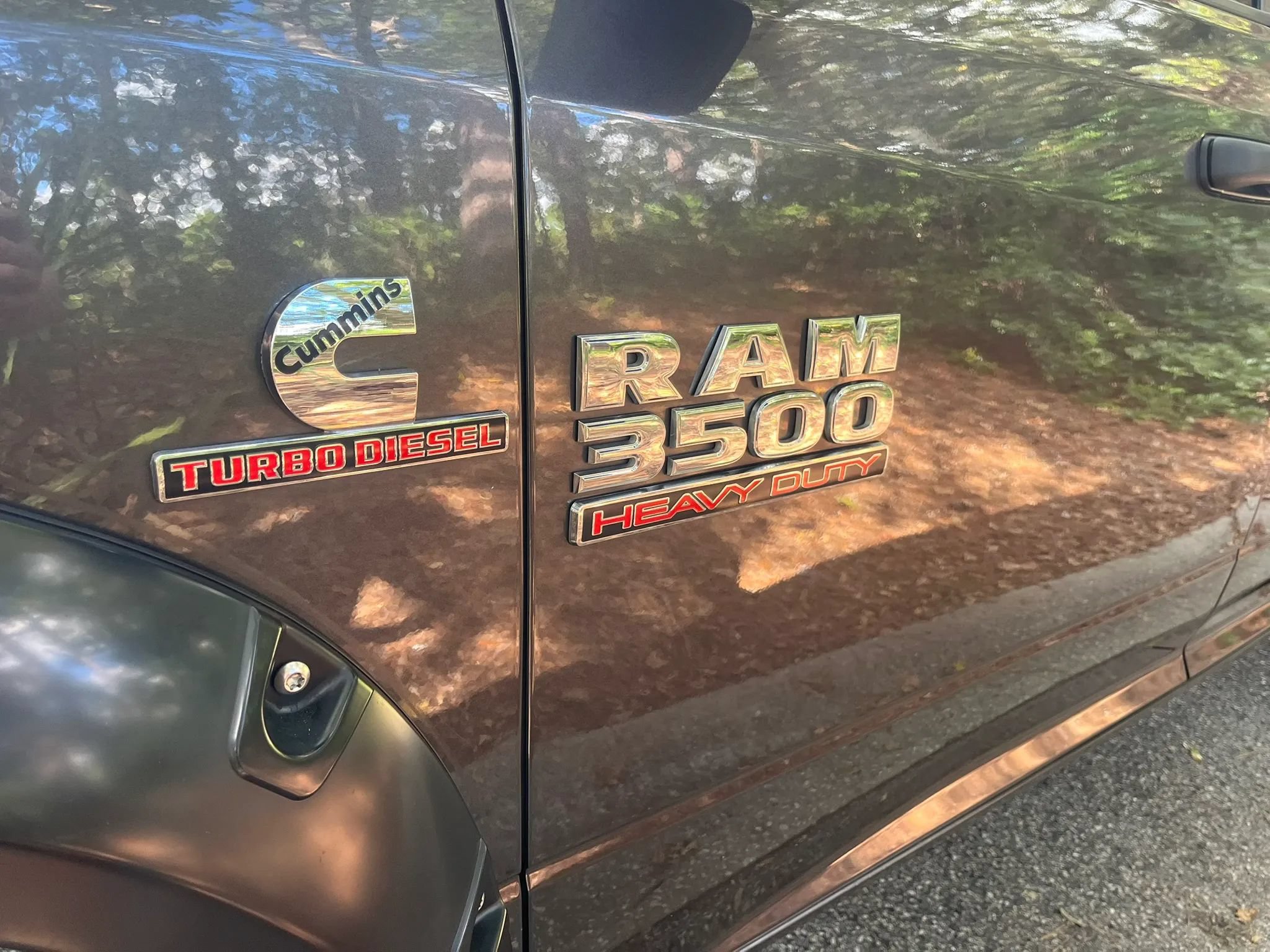 Used 2018 RAM 3500 Tradesman w/ Chrome Appearance Group AWD/4WD image 13