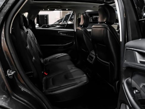 Used 2017 Ford Edge Titanium w/ Equipment Group 301A FWD image 47