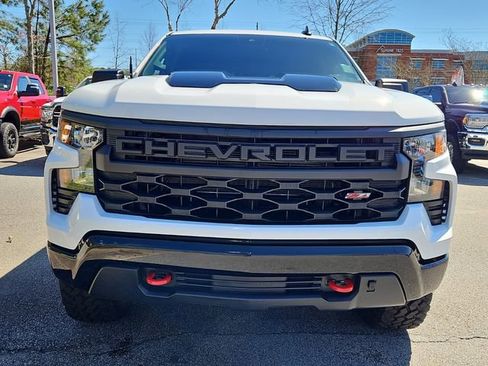 Used 2026 Chevrolet Silverado 1500 Custom Trail Boss image 2