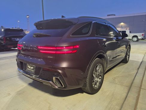 Used 2023 Genesis GV70 2.5T w/ Advanced Package AWD/4WD image 4
