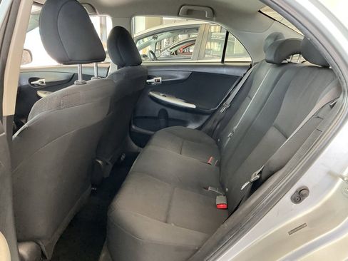 Used 2011 Toyota Corolla S image 18