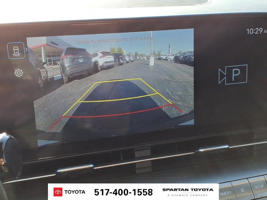 Used 2024 Hyundai Kona SEL AWD/4WD image 25