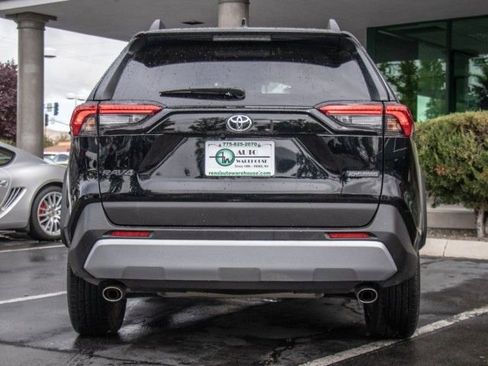 Used 2024 Toyota RAV4 Adventure image 5