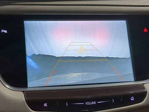 Used 2018 Cadillac XT5 Luxury w/ LPO, Wheel Lock Package image 42