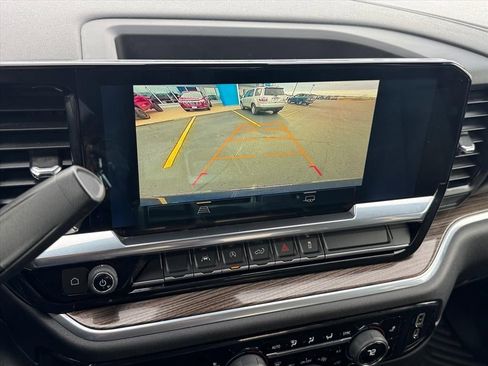 Certified 2022 Chevrolet Silverado 1500 LT image 16