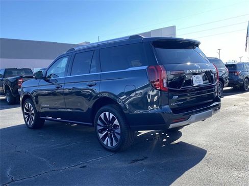 New 2025 Ford Expedition Platinum w/ Driver's Package image 5