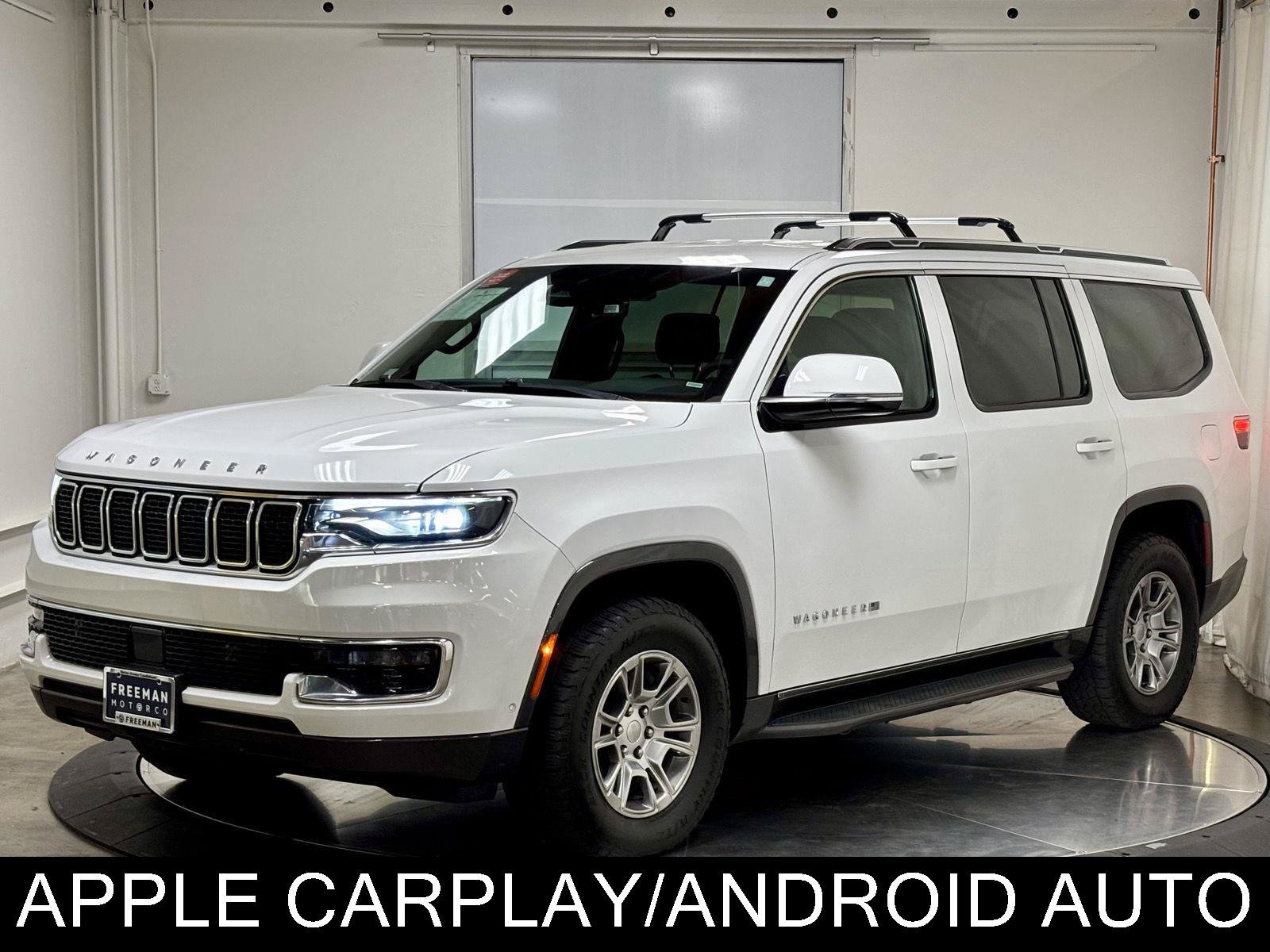 Used 2022 Jeep Wagoneer Series I AWD/4WD image 4