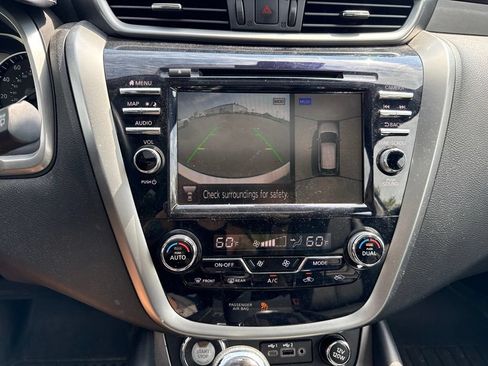 Used 2024 Nissan Murano SL AWD/4WD image 14