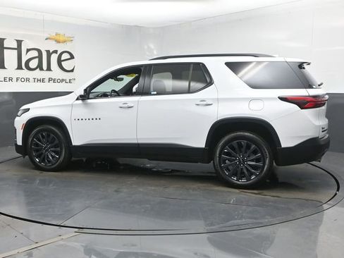 Used 2023 Chevrolet Traverse RS w/ LPO, Floor Liner Package AWD/4WD image 53