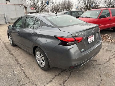 Used 2024 Nissan Versa S w/ Trunk Package image 6