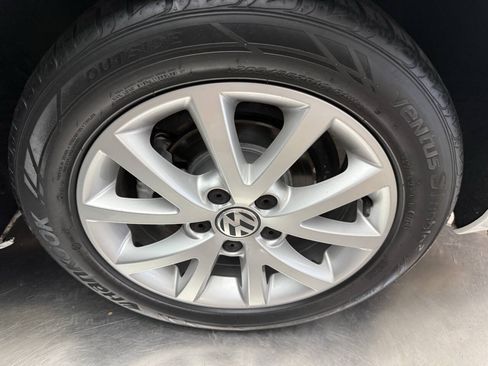 Used 2014 Volkswagen Jetta SE FWD image 25