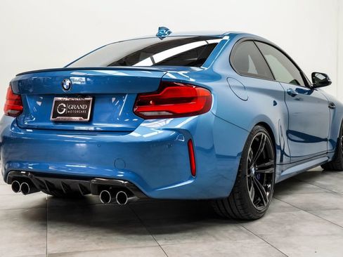 Used 2018 BMW M2 RWD image 12
