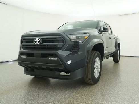 New 2026 Toyota Tacoma SR5 image 11