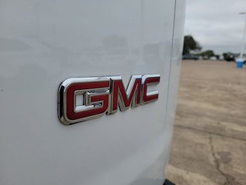 Used 2024 GMC Savana 2500 w/ Driver Convenience Package image 26