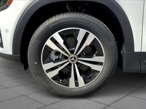 Used 2025 Mercedes-Benz GLB 250 image 19