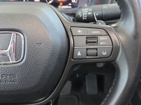 Used 2024 Honda Accord EX-L image 27