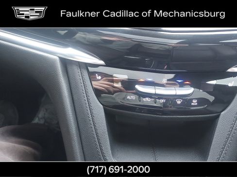 Used 2021 Cadillac XT6 Premium Luxury image 29