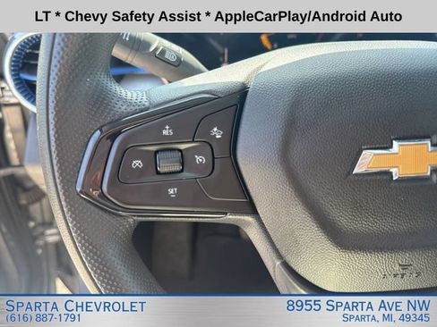 Used 2024 Chevrolet Trax LT FWD image 19