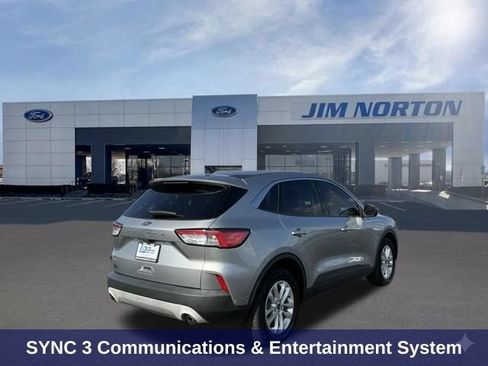 Used 2021 Ford Escape SE FWD image 4