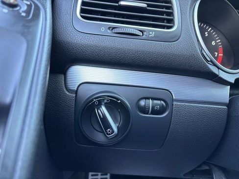 Used 2013 Volkswagen Golf R 4Motion image 36