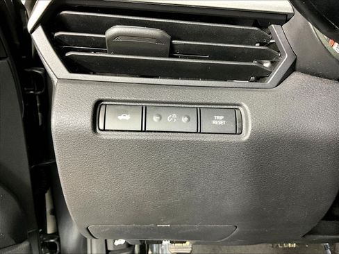 Certified 2024 Nissan Altima 2.5 SV FWD image 36