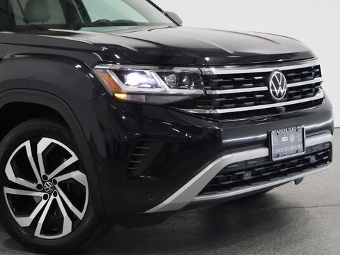 Used 2021 Volkswagen Atlas SEL Premium image 3