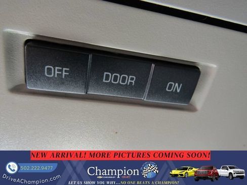 Used 2014 Chevrolet Silverado 1500 LT AWD/4WD image 10
