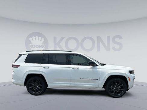 New 2026 Jeep Grand Cherokee L Limited AWD/4WD image 8