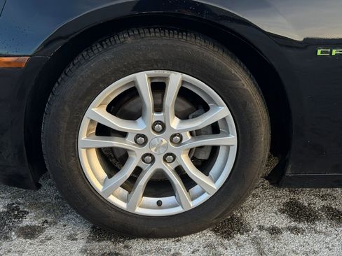 Used 2015 Chevrolet Camaro LT image 39