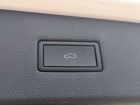 Used 2024 Volkswagen Tiguan Wolfsburg Edition AWD/4WD image 13