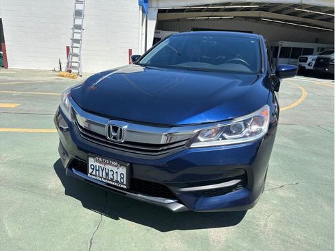 Used 2016 Honda Accord LX image 3