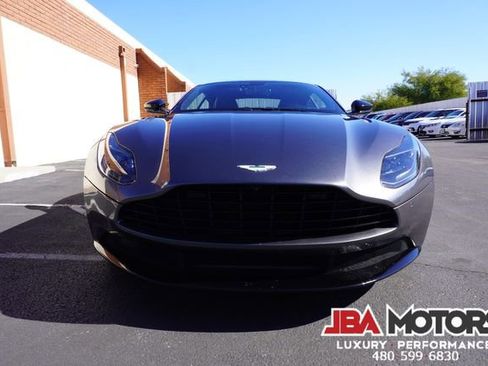 Used 2020 Aston Martin DB11 Coupe image 19