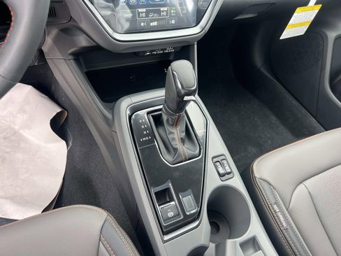 New 2026 Subaru Crosstrek 2.5i Limited w/ Popular Package #4A image 21