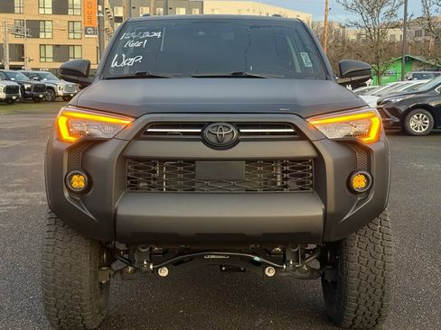 Used 2024 Toyota 4Runner SR5 image 8
