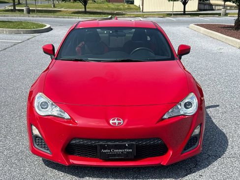 Used 2016 Scion FR-S RWD image 2