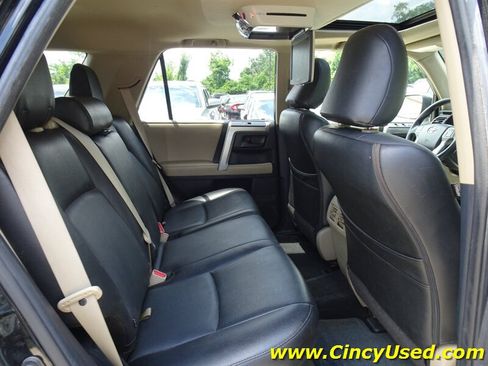 Used 2013 Toyota 4Runner SR5 w/ Convenience Pkg AWD/4WD image 15