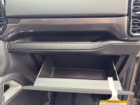 New 2025 Ford Ranger Lariat w/ FX4 Off-Road Package image 42