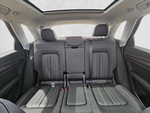 Certified 2023 Audi Q5 2.0T Premium Plus w/ Premium Plus Package AWD/4WD image 14