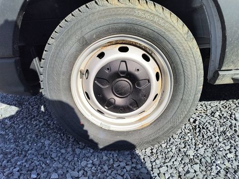 New 2024 Ford Transit 150 Low Roof image 29