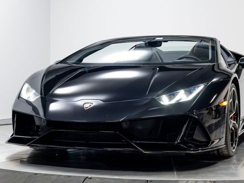Used 2020 Lamborghini Huracan EVO AWD/4WD image 79