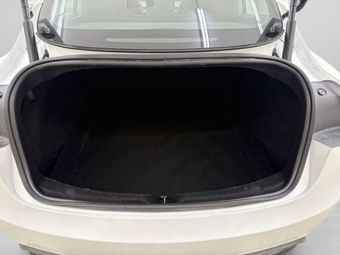 Used 2024 Tesla Model 3 Long Range image 28