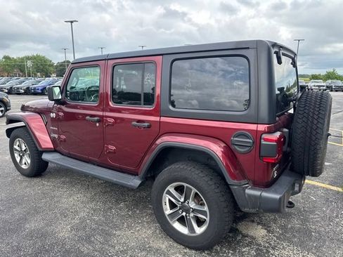 Used 2021 Jeep Wrangler Unlimited Sahara AWD/4WD image 3