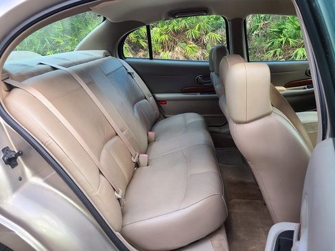Used 2003 Buick Le Sabre Custom w/ Comfort & Style Package image 19
