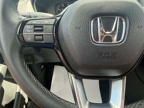 Used 2025 Honda Civic FWD Hybrid Sedan image 18