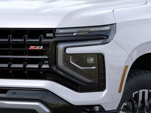 New 2026 Chevrolet Tahoe Z71 w/ Comfort Package AWD/4WD image 10