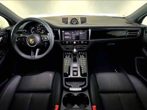 New 2026 Porsche Macan AWD/4WD image 14