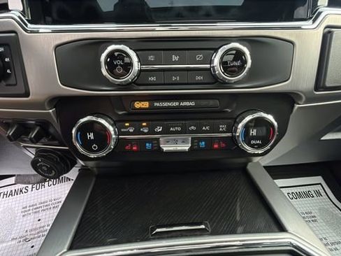 Used 2022 Ford F350 Platinum w/ FX4 Off-Road Package image 23