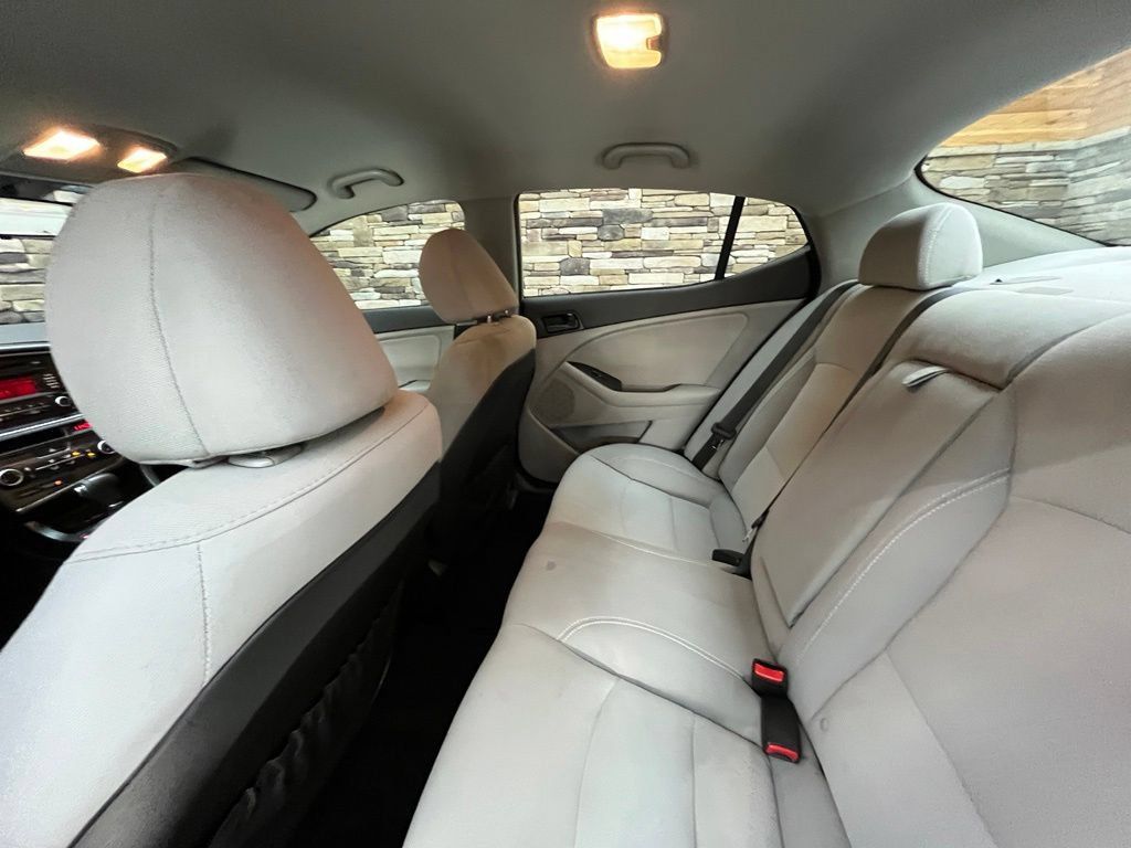 Used 2015 Kia Optima LX FWD image 39